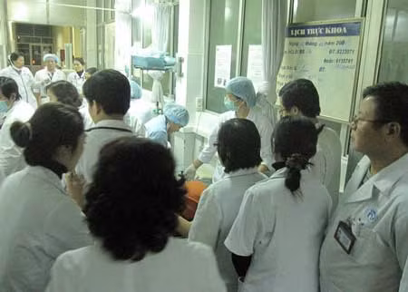 Lực lượng y bác sỹ được huy động tối đa.