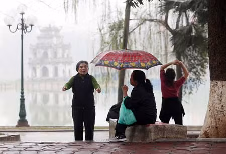 Mưa và rét đang bao trùm miền Bắc