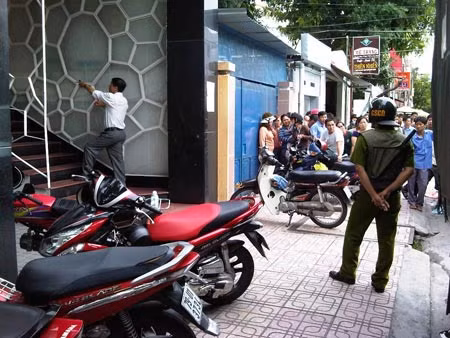 Lực lượng chuyên án đột kích vào khách sạn Thiên Bình II.