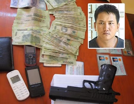 Tăng Hiến Đức (ảnh nhỏ), "tác giả" vụ bắt cóc tống tiền và tang vật vụ án.