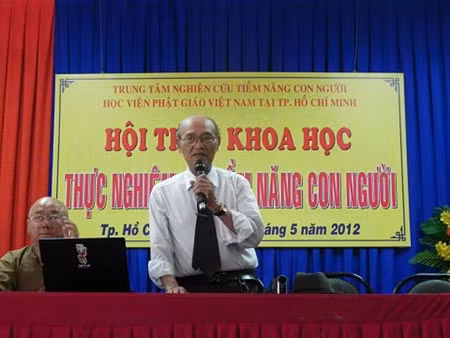 Ông Nguyễn Phúc Giác Hải phát biểu trong buổi hội thảo.