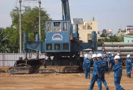 Bơm vốn cho người mua để cứu thị trường BĐS ảnh 1