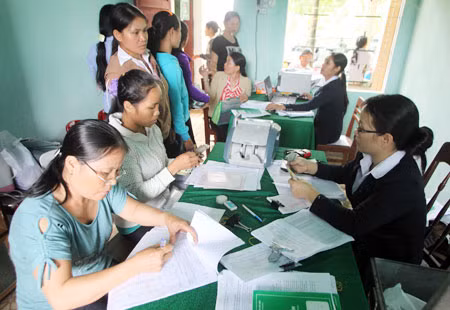 Nhu cầu vay vốn sản xuất của người dân và doanh nghiệp rất lớn, nhưng còn vướng mắc do tồn tại trước đây cần được khơi thông.
