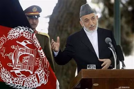 Tổng thống Hamid Karzai tiếp tục phản đối sự hiện diện của quân Mỹ tại Afghanistan.