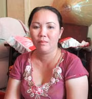 Chị Kim Oanh mong pháp luật giảm nhẹ tội cho chồng.