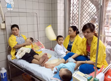 Đặc biệt chú ý dinh dưỡng cho trẻ khi đã mắc sởi.