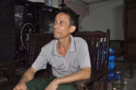 Đã từng là người lính nên ông Tuyên hiểu khi đất nước lâm nguy thì chả thứ gì quan trọng hơn tình yêu đất nước.