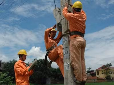 Giá điện sẽ tăng gần gấp đôi vào năm 2020 ảnh 1