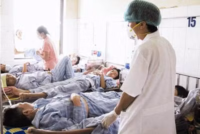 Tăng viện phí, chất lượng dịch vụ khám chữa bệnh như thế này có được cải thiện?