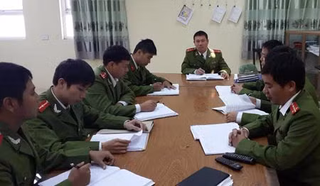 Giao ban tại tổ Án mờ - Đội CSHS Thanh Trì.