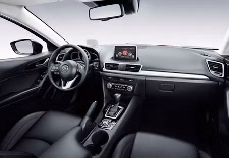 Nội thất Mazda3, một trong 10 mẫu xe có nội thất đẹp nhất năm 2014.