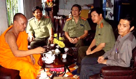 Giữ bình yên đất “chín rồng” ảnh 1