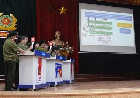 Công an Bắc Kạn: Giao lưu Tuyên truyền kỷ niệm 60 năm Chiến thắng Điện Biên Phủ ảnh 2