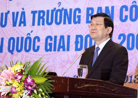 Chủ tịch nước dự Hội nghị Biểu dương khu dân cư và Trưởng ban công tác Mặt trận tiêu biểu toàn quốc ảnh 1