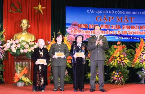 Nâng cao chất lượng, hiệu quả các mặt công tác, xây dựng lực lượng CAND trong sạch, vững mạnh ảnh 1