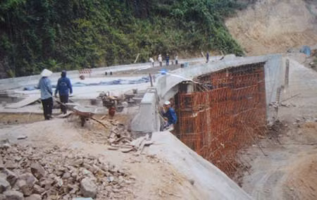 Vừa khai thác, vừa hoàn thiện để phát huy hiệu quả đường Hồ Chí Minh ảnh 2