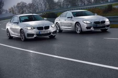 BMW vén màn cặp đôi xe tự lái mới ảnh 1