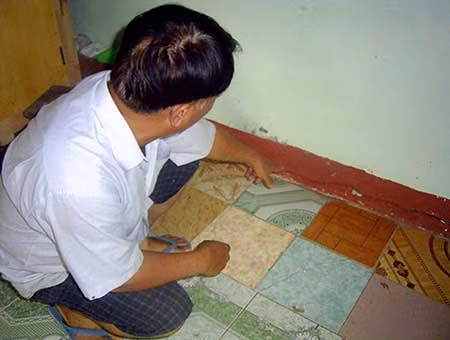 Hàng chục nhà dân bị ảnh hưởng do thi công cầu Đất Sét ảnh 1