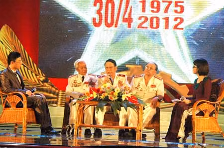 Tự hào về quá khứ, vững bước tới tương lai ảnh 2