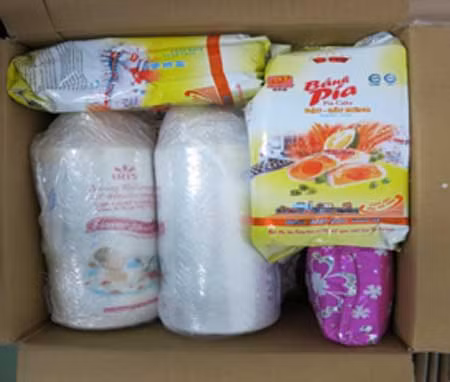 Giấu 4,8kg chất sản xuất ma tuý đá trong sữa tắm ảnh 1