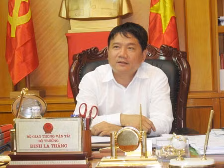 Một năm hành động, thiết lập kỷ cương trong giao thông ảnh 1