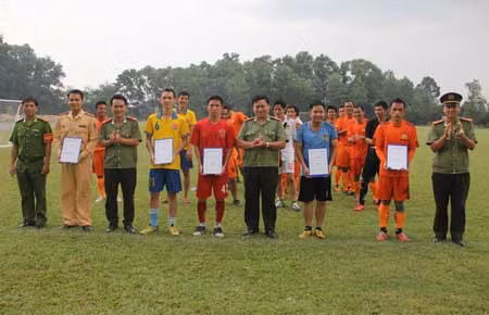 Đoàn Thanh niên Công an Tây Ninh: Rèn luyện nâng cao thể lực, phục vụ tốt công tác đảm bảo ANTT ảnh 1