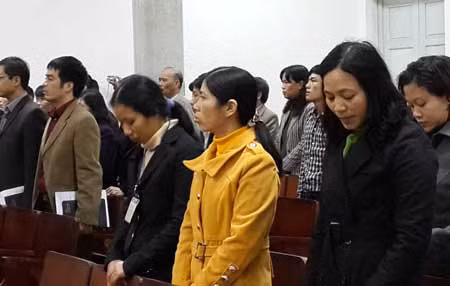 Xét xử nhân bản kết quả xét nghiệm ở Bệnh viện Đa khoa Hoài Đức: Giám đốc bệnh viện chối tội ảnh 2