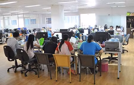 Khởi tố các đối tượng kinh doanh trái phép trò chơi trực tuyến ảnh 1