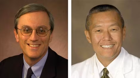 Giáo sư Samuel Tisheman và bác sĩ phẫu thuật Peter Rhee.