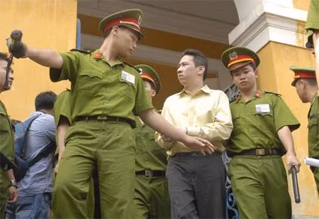 Ngày 7/1, Tòa bắt đầu vào phần xét hỏi ảnh 2