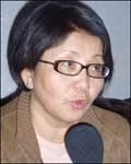 Bà Roza Otunbayeva.
