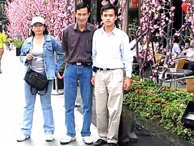 Tạ Phong Tần, Nguyễn Văn Hải (Điếu cày) và Nguyễn Tiến Trung (Hải và Trung đang thụ án tù).