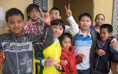 Học sinh vui chơi trong giờ nghỉ giải lao.