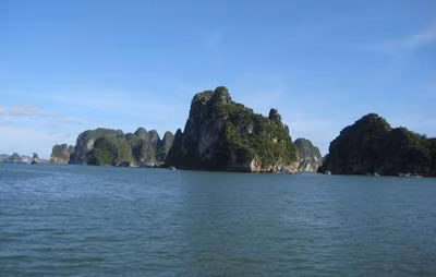 Vịnh Hạ Long, nơi gián điệp biệt kích xâm nhập.