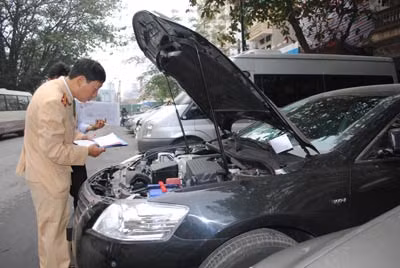Ngày đầu cấp biển 5 số: Nhanh gọn, người dân phấn khởi ảnh 1