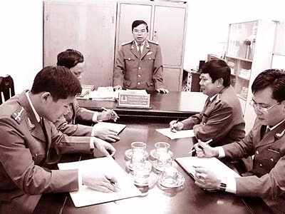 Giải mã án khó và chuyện ở Văn phòng Cảnh sát điều tra ảnh 1