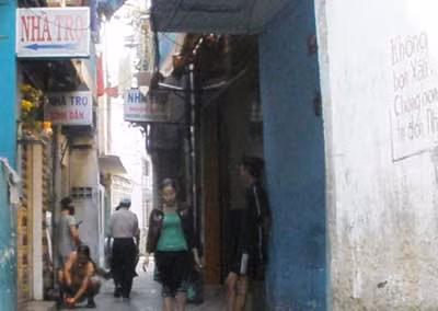 Dân chơi kháo nhau đây là những điểm đen lý tưởng cho các cuộc tình vụng trộm và mua bán ái tình của các yêu nữ.