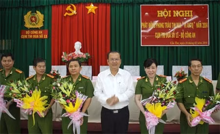 8 Sở Cảnh sát PCCC phát động phong trào thi đua “Vì ANTQ” năm 2014 ảnh 1