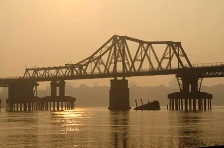 Cầu Long Biên - chứng nhân lịch sử một thời.