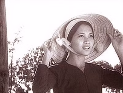 Lê Vân trong phim “Bao giờ cho đến tháng 10”.