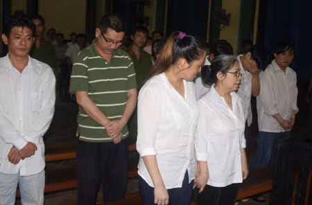Trùm cờ bạc Tư “Linda” lãnh án ảnh 1