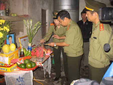 Nhà dẫu nghèo, nhưng giàu lòng hiệp sĩ ảnh 1