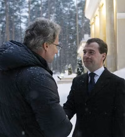 Tổng thống Medvedev và nhà báo Pháp Olivier Royant.