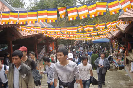 Trên chùa Đồng Yên Tử.