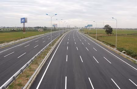Đường cao tốc Cầu Rẽ-Ninh Bình thu phí cao nhất nước ảnh 1