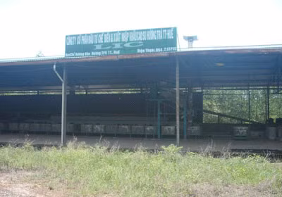 Tư thương thao túng thị trường, HTX sản xuất chế biến nông lâm sản Hương Bình thì bỏ hoang nhà xưởng.