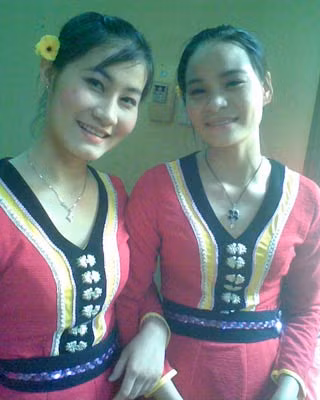 Chu Thị Hoa Lài (bên trái) - Học viên Đại học PCCC.