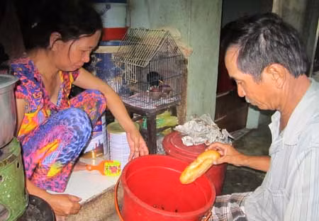 "Nổi tiếng" vì nghề bắt gián mưu sinh ảnh 1