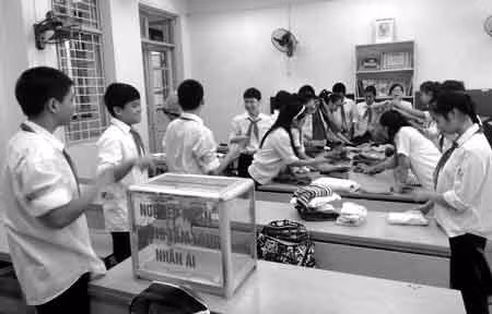 Trung thu ấm áp cho các em mồ côi ảnh 1