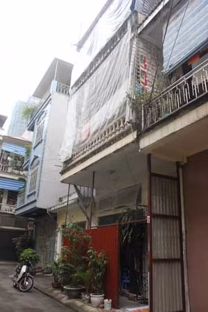 Con dâu nợ tiền, nhà chồng lĩnh ''bom bẩn'' ảnh 1